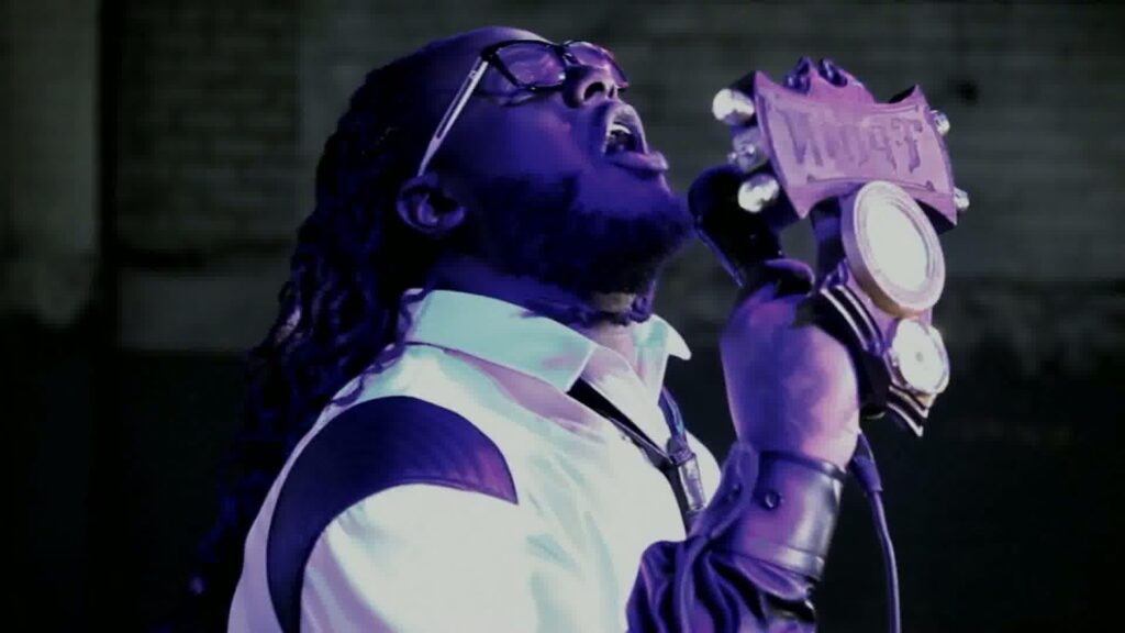 T-Pain Reports on Hit-and-Run Incident